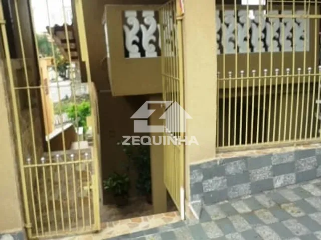 Casa com 250m² 3 quartos e 1 banheiro, à venda, no bairro Jardim Oriental em Osasco