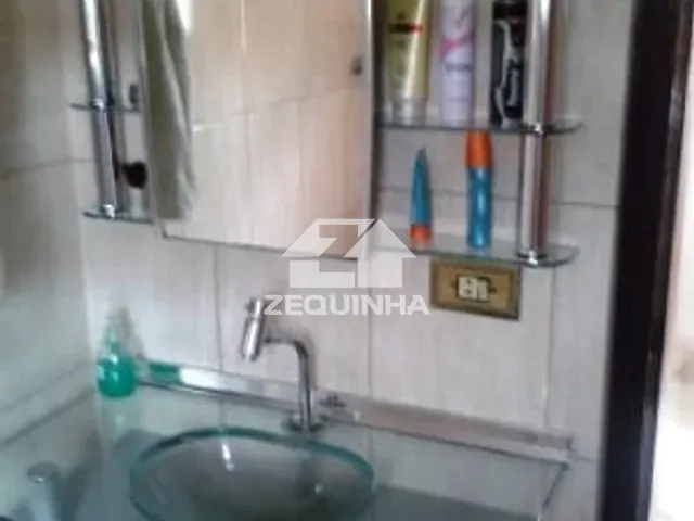 Casa com 250m² 3 quartos e 1 banheiro, à venda, no bairro Jardim Oriental em Osasco