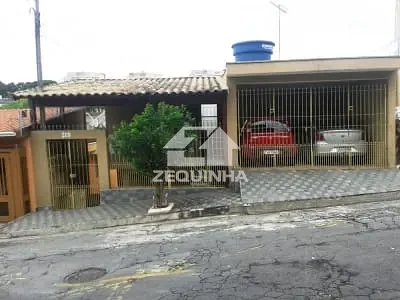 Casa, 3 quartos, 210 m² - Foto 1