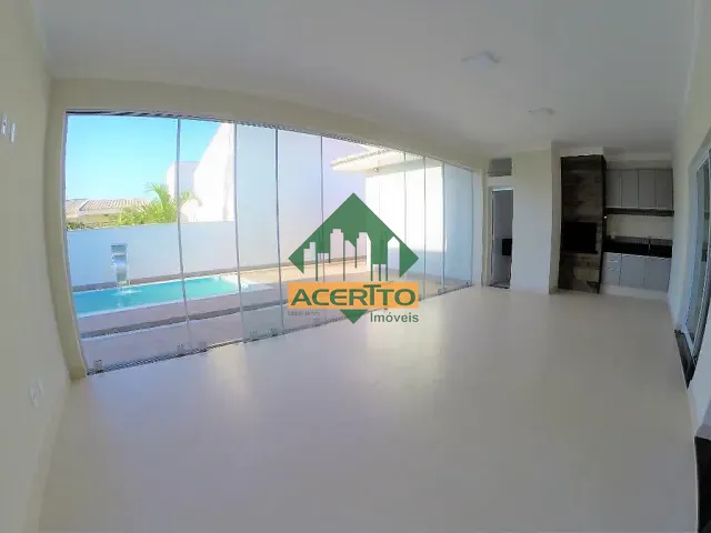 Casa com 480m² 3 quartos e 5 banheiros, à venda, no bairro Aeroporto em Araçatuba