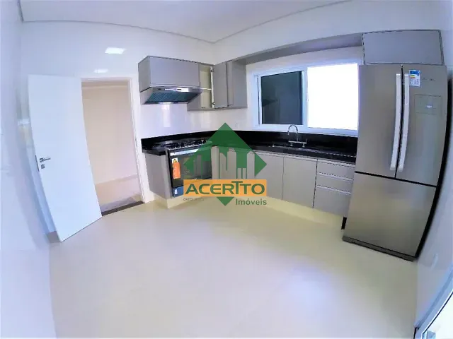 Casa com 480m² 3 quartos e 5 banheiros, à venda, no bairro Aeroporto em Araçatuba