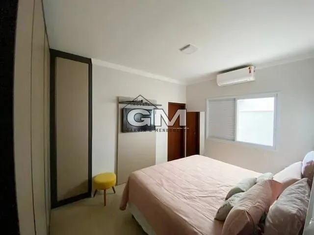 Casa com 250m² 3 quartos e 2 banheiros, à venda, no bairro Jardim Cybelli em Ribeirão Preto