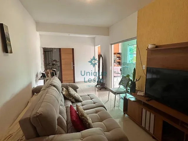 Casa 4 quartos e 2 banheiros, à venda, no bairro Taquaril em Belo Horizonte