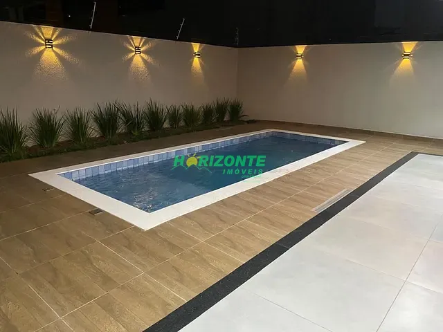 Casa com 260m² 4 quartos e 4 banheiros, à venda, no bairro Urbanova em São José dos Campos