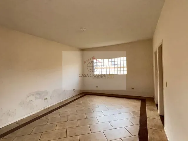 Casa com 250m² 3 quartos e 2 banheiros, para alugar, no bairro Jardim Alto da Boa Vista em Rolândia
