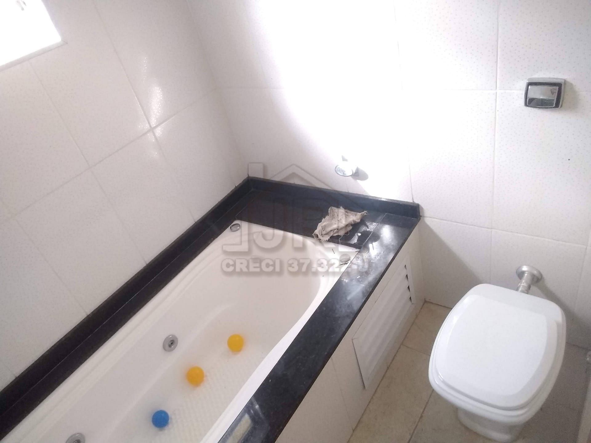 Casa à venda com 3 quartos, 90m² - Foto 17