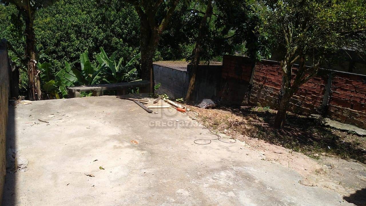 Casa à venda com 3 quartos, 90m² - Foto 32
