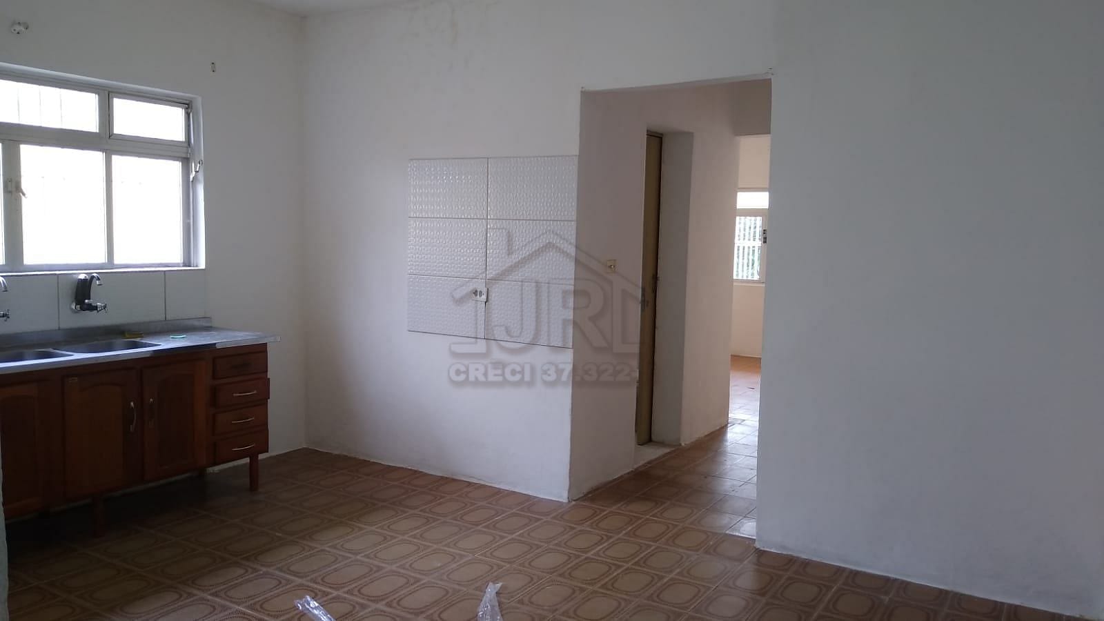 Casa à venda com 3 quartos, 90m² - Foto 8