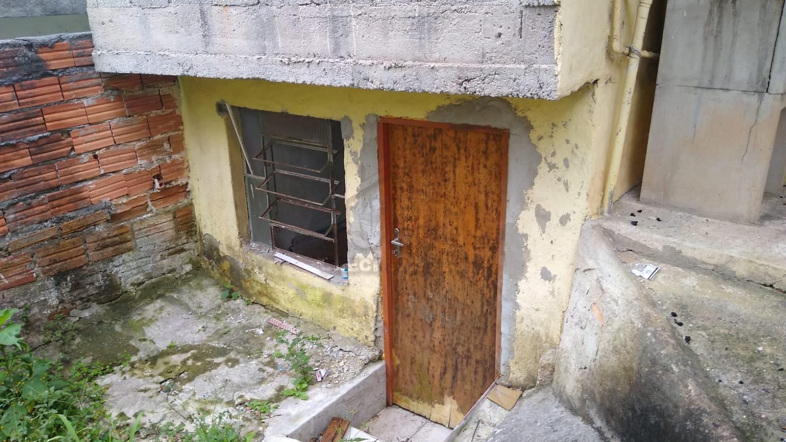 Casa à venda com 3 quartos, 90m² - Foto 30