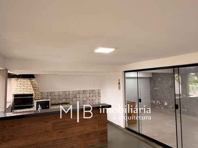 Casa com 300m² 2 quartos e 2 banheiros, à venda ou para alugar, no bairro Morada do Sol em Lavras