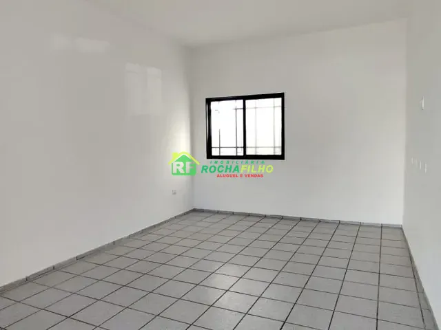 Casa com 330m², à venda, no bairro Marquês de Paranaguá em Teresina