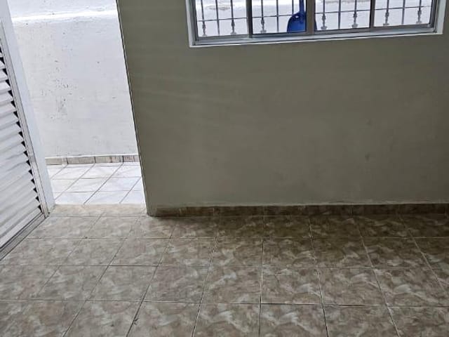 Foto do Casa - *CASA TÉRREA PARA LOCAÇÃO - ÓTIMA LOCALIZAÇÃO - INDEPENDENTE E VAGA. | Rocha Marqueze Imóveis