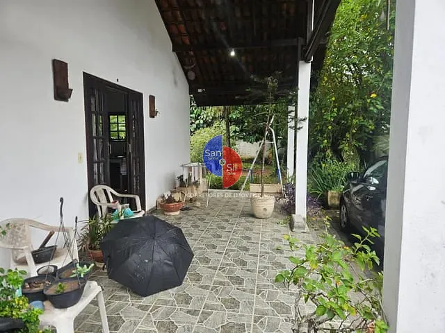 Casa com 450m² 2 quartos e 2 banheiros, à venda, no bairro Vale Jequitibá em Guapimirim