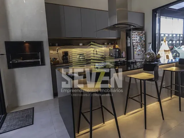 Casa com 451m² 3 quartos e 4 banheiros, à venda, no bairro Morada Do Sol em Piratininga