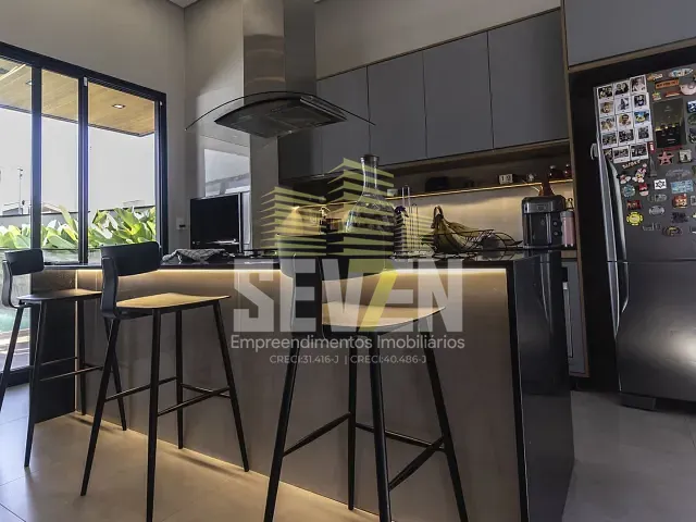 Casa com 451m² 3 quartos e 4 banheiros, à venda, no bairro Morada Do Sol em Piratininga