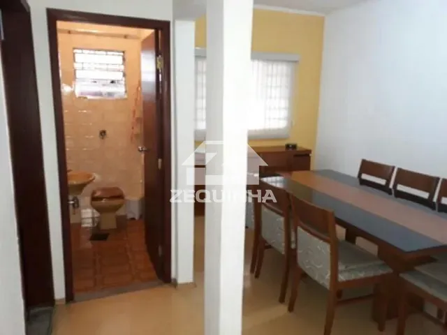 Casa com 173m² 4 quartos e 2 banheiros, à venda, no bairro Vila Yara em Osasco