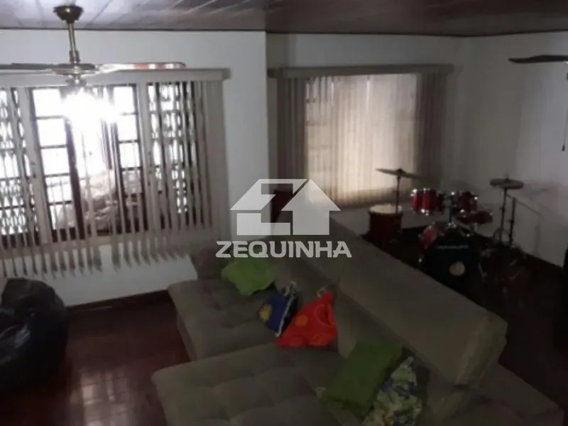 Casa, 4 quartos, 139 m² - Foto 3