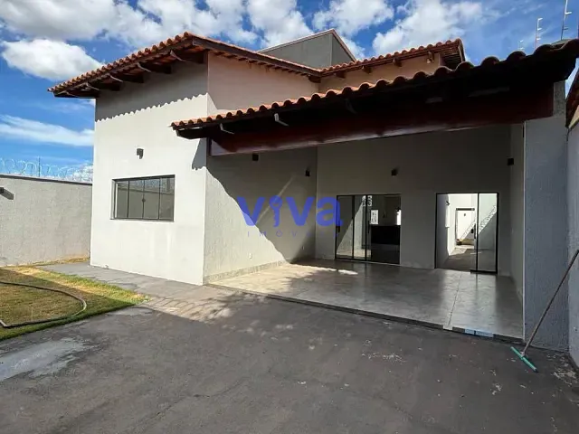 Casa com 360m² 3 quartos e 3 banheiros, à venda, no bairro Residencial Andrade Reis em Aparecida de Goiânia