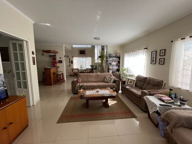 Foto do Casa - Casa com 3 dormitórios à venda, 218 m² por R$ 1.350.000,00 - Residencial Nova Holanda - Holambra/SP | MARIANA FURIO DE WIT CORRETORA DE SEGUROS E IMOVEIS LTDA