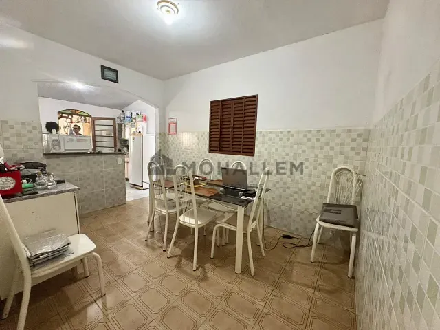 Casa com 200m² 3 quartos e 2 banheiros, à venda, no bairro Vila Isabel em Itajubá