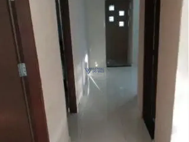 Casa com 300m² 3 quartos e 1 banheiro, à venda, no bairro Santana em São José dos Campos