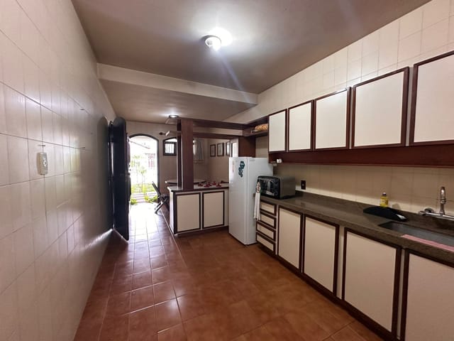 Foto do Casa - A Casa que Abraça sua Família – 4 Suítes, Lazer Completo e Muito Estilo no Jardim Veneza | OPEN HOUSE REAL ESTATE IMÓVEIS LTDA