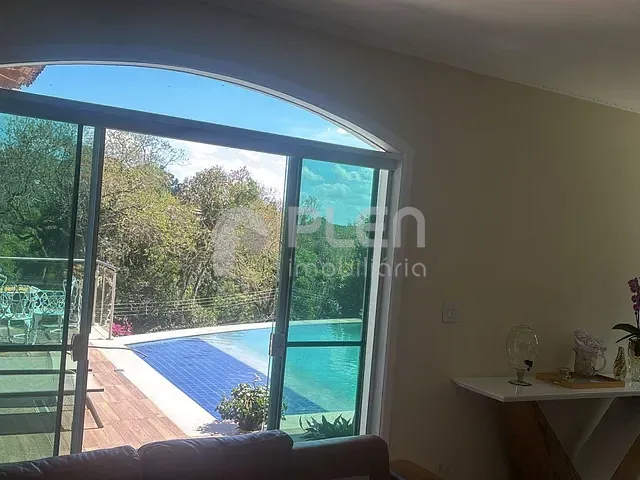 Casa com 1218m² 4 quartos e 6 banheiros, à venda, no bairro Serra da Cantareira em Mairiporã