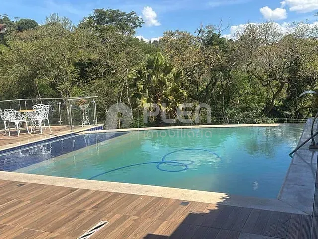 Casa com 1218m² 4 quartos e 6 banheiros, à venda, no bairro Serra da Cantareira em Mairiporã