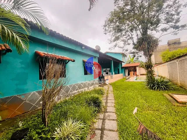 Casa com 390m² 3 quartos e 2 banheiros, à venda, no bairro Vale Jequitibá em Guapimirim