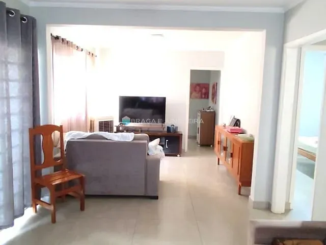 Casa com 180m² 2 quartos e 2 banheiros, à venda, no bairro Jardim Estrela em São José do Rio Preto