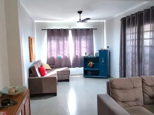 Casa com 180m² 2 quartos e 2 banheiros, à venda, no bairro Jardim Estrela em São José do Rio Preto