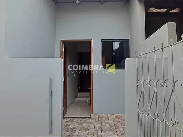 Casa com 32m² 1 quarto e 1 banheiro, para alugar, no bairro Fátima em Santarém