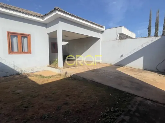 Casa com 300m² 3 quartos e 2 banheiros, à venda, no bairro Parque Vila Verde em Formosa