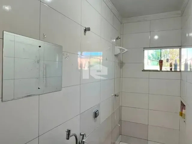 Casa com 250m² 5 quartos e 3 banheiros, à venda, no bairro Jardim Ouro Verde em Rolândia