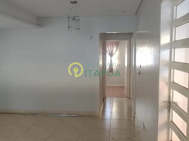 Casa com 250m² 3 quartos e 3 banheiros, à venda, no bairro Jardim Califórnia em Cambé