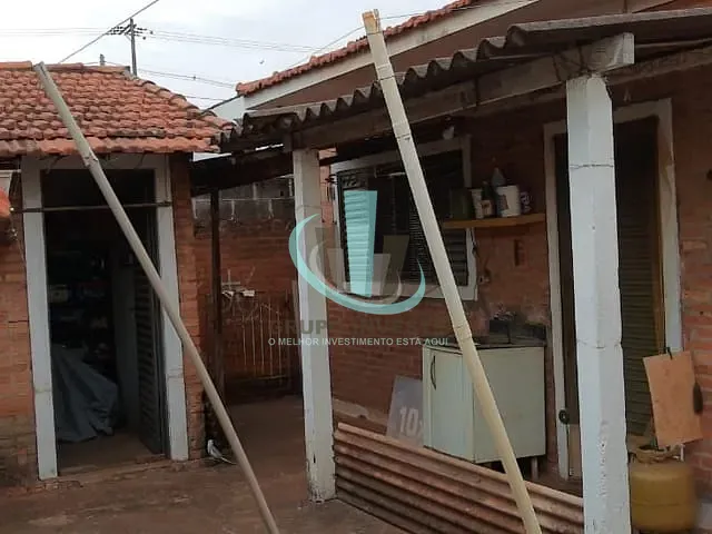 Casa com 257m² 2 quartos e 1 banheiro, à venda, no bairro VILA MELHADO em ARARAQUARA