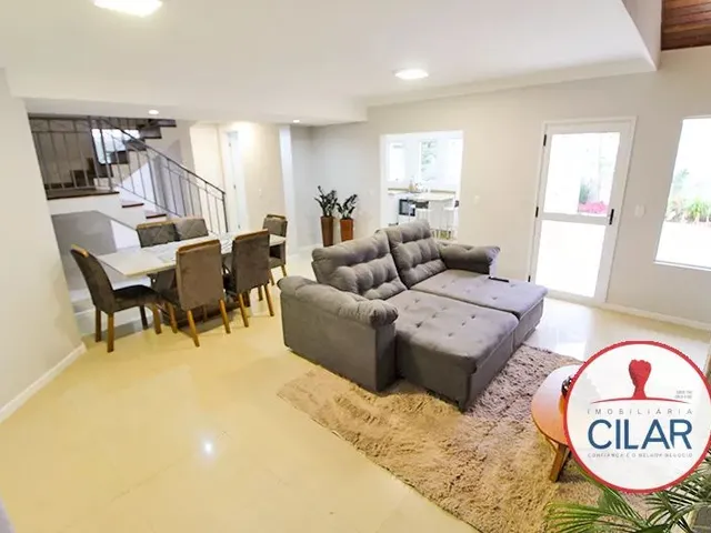 Casa 4 quartos e 6 banheiros, à venda, no bairro Orleans em Curitiba