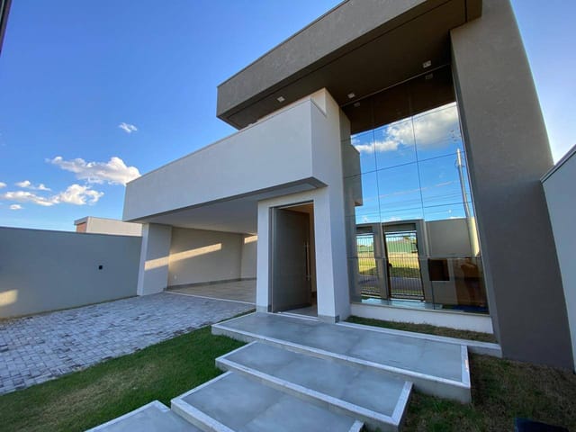 Casa com 360m² 3 quartos e 1 banheiro, à venda, no bairro Residencial Paris em Sinop