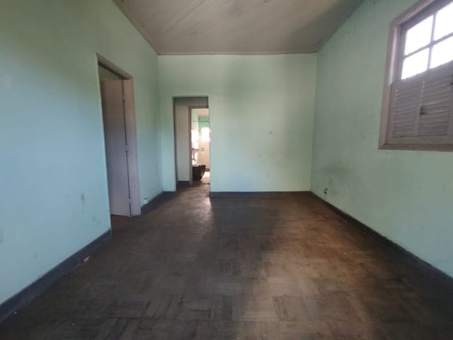 Foto do Casa - Oportunidade na Vila Santa Cecília – Casa com Terreno Amplo no Bairro Sessenta - Vila | Localização Privilegiada e Potencial de Expansão em Volta Redonda | OPEN HOUSE REAL ESTATE IMÓVEIS LTDA