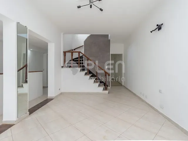 Casa à venda, no bairro Água Fria em São Paulo
