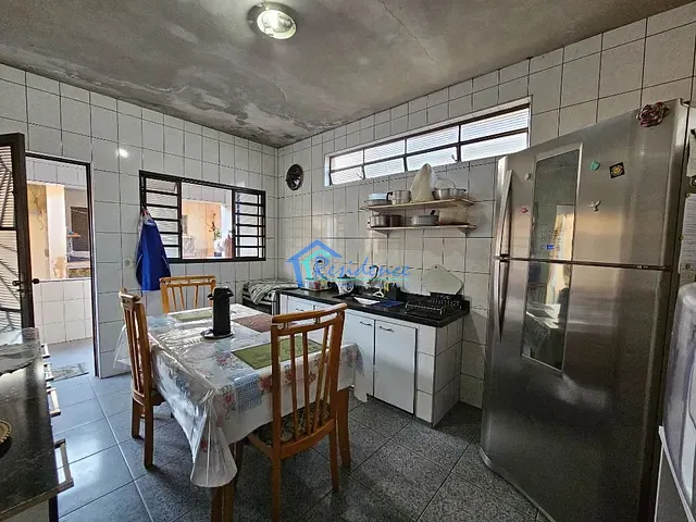 Casa com 300m² 3 quartos e 1 banheiro, à venda, no bairro Parque São Lourenço em Indaiatuba