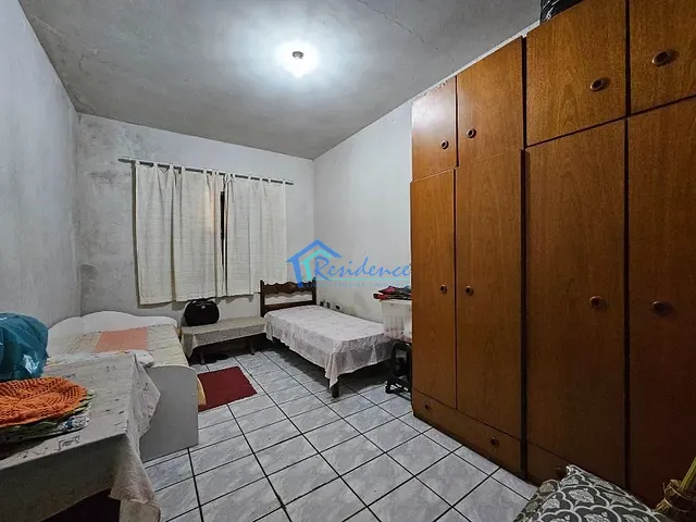 Casa com 300m² 3 quartos e 1 banheiro, à venda, no bairro Parque São Lourenço em Indaiatuba