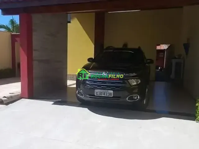 Casa com 300m² 4 quartos e 3 banheiros, para alugar, no bairro Morada Nova em Teresina