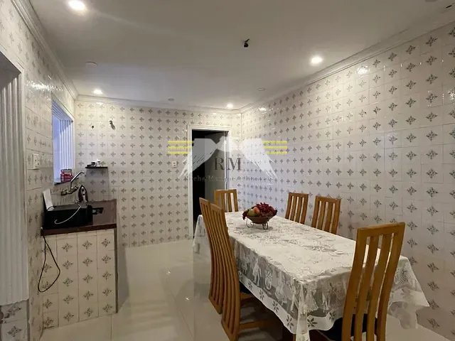 Casa com 320m² 3 quartos e 2 banheiros, à venda, no bairro Vila Ré em São Paulo