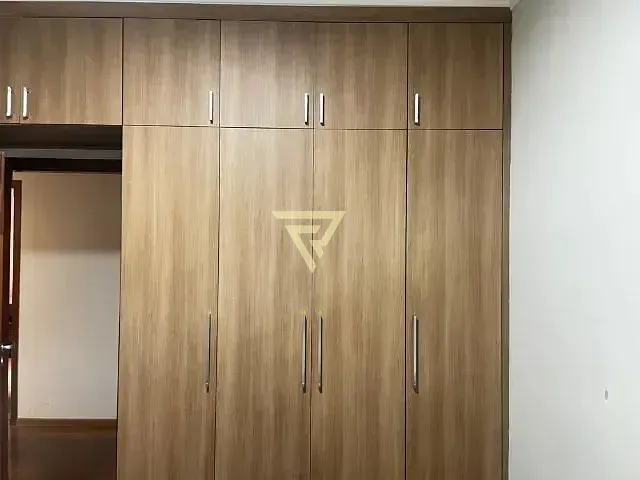 Casa com 438m² 3 quartos e 6 banheiros, à venda, no bairro Ribeirânia em Ribeirão Preto