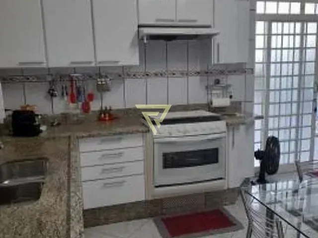 Casa com 438m² 3 quartos e 6 banheiros, à venda, no bairro Ribeirânia em Ribeirão Preto