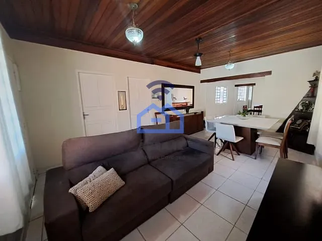Casa com 250m² 5 quartos e 2 banheiros, à venda, no bairro Caputera em Caraguatatuba