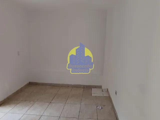 Casa com 24m² 2 quartos e 1 banheiro, para alugar, no bairro Bela Vista em Osasco