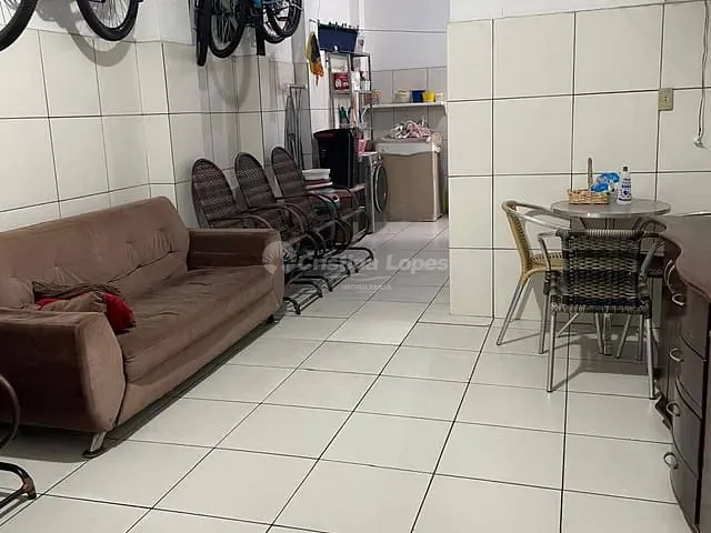 Casa com 180m² 4 quartos e 4 banheiros, à venda, no bairro Mocambinho em Teresina