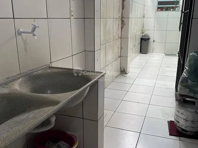 Casa com 180m² 4 quartos e 4 banheiros, à venda, no bairro Mocambinho em Teresina